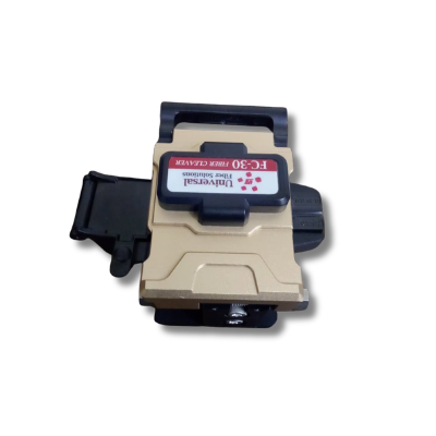 Fiber optic cleaver